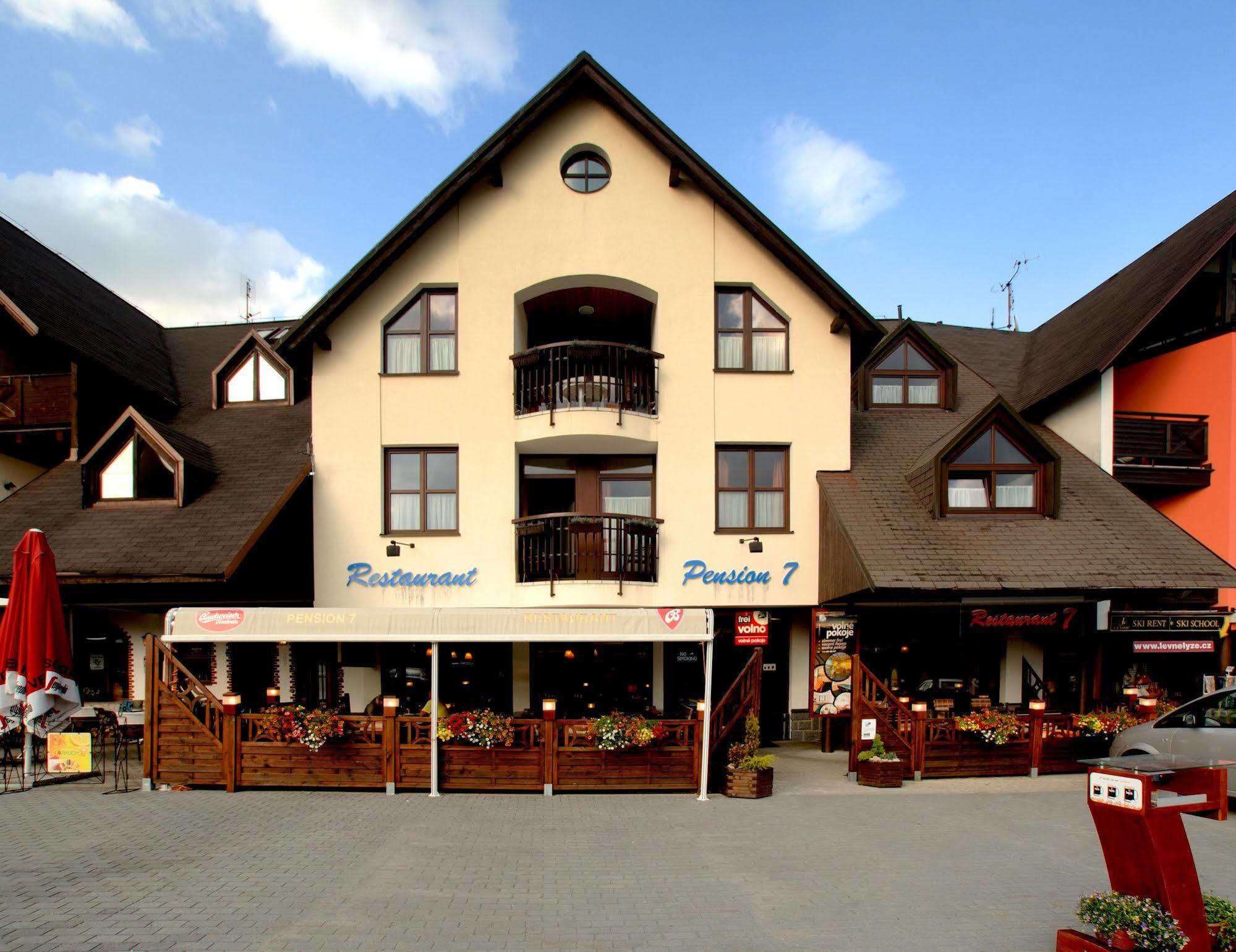 Wellness Pension 7 Harrachov Exterior foto